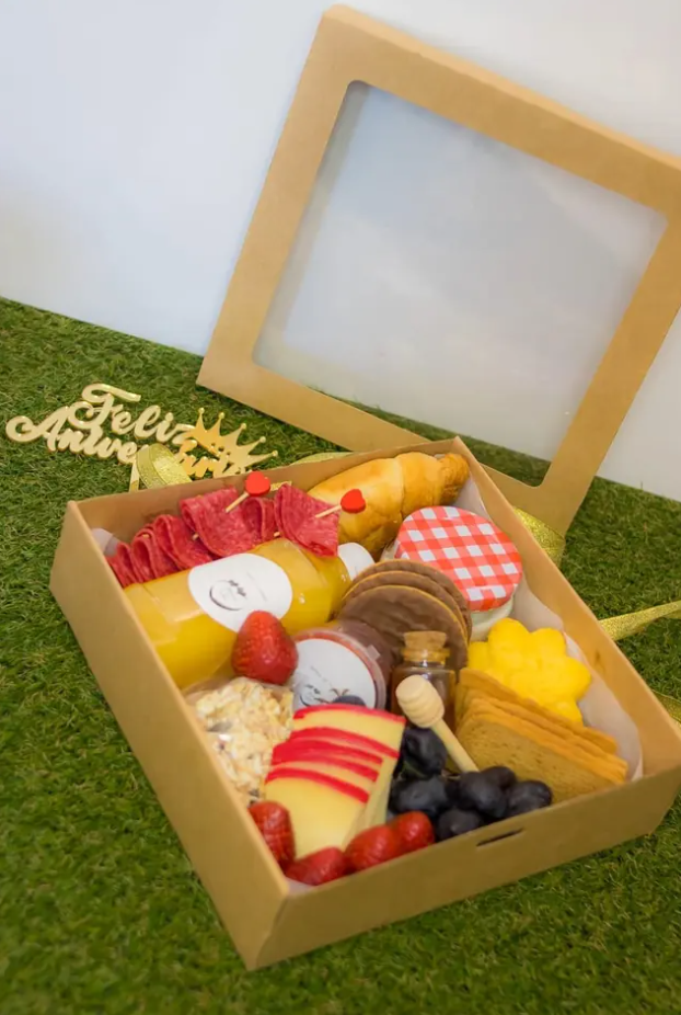 Box pequeno almoço
